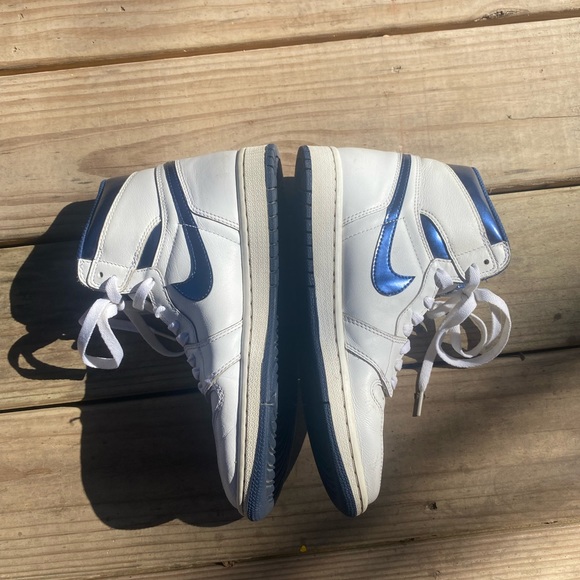 Air Jordan 1 Retro Metallic Navy - Picture 2 of 7